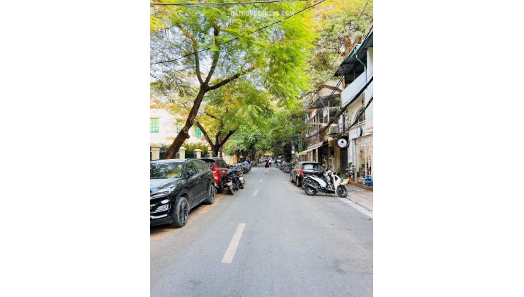 Bán nhà mặt phố Lý Thường Kiệt Hà Đông, phân lô vỉa hè ô tô tránh, kinh doanh, 45m2, 15.5 tỷ